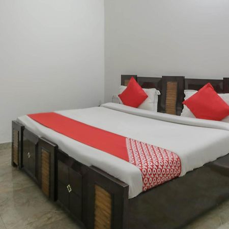 Hotel O Aarush Jhajhar Екстер'єр фото