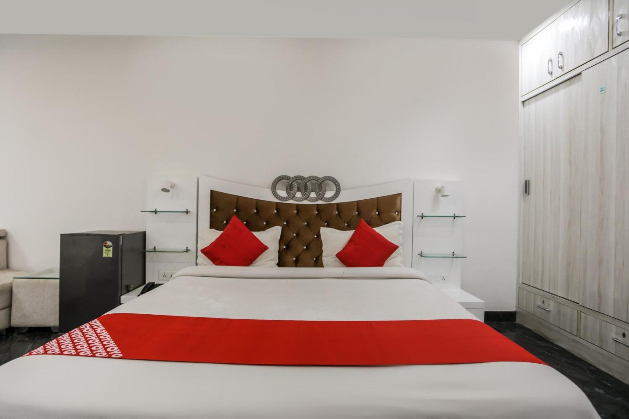 Hotel O Aarush Jhajhar Екстер'єр фото