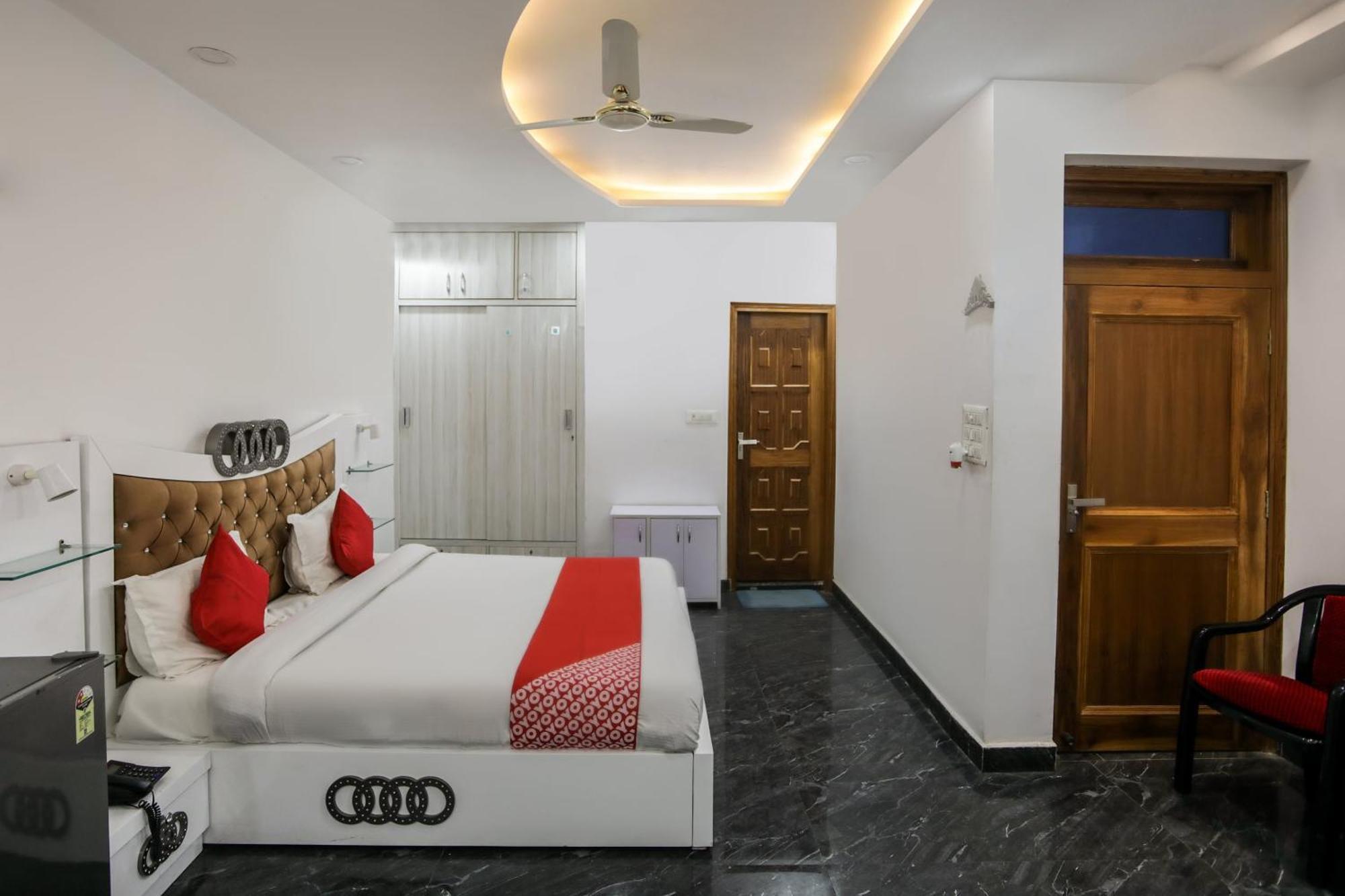 Hotel O Aarush Jhajhar Екстер'єр фото