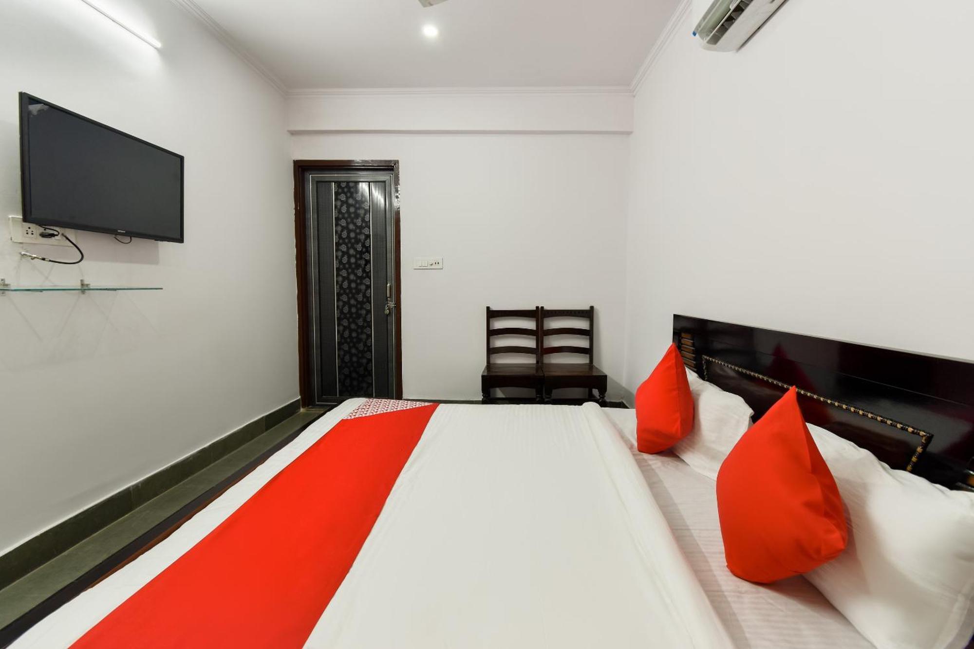 Hotel O Aarush Jhajhar Екстер'єр фото