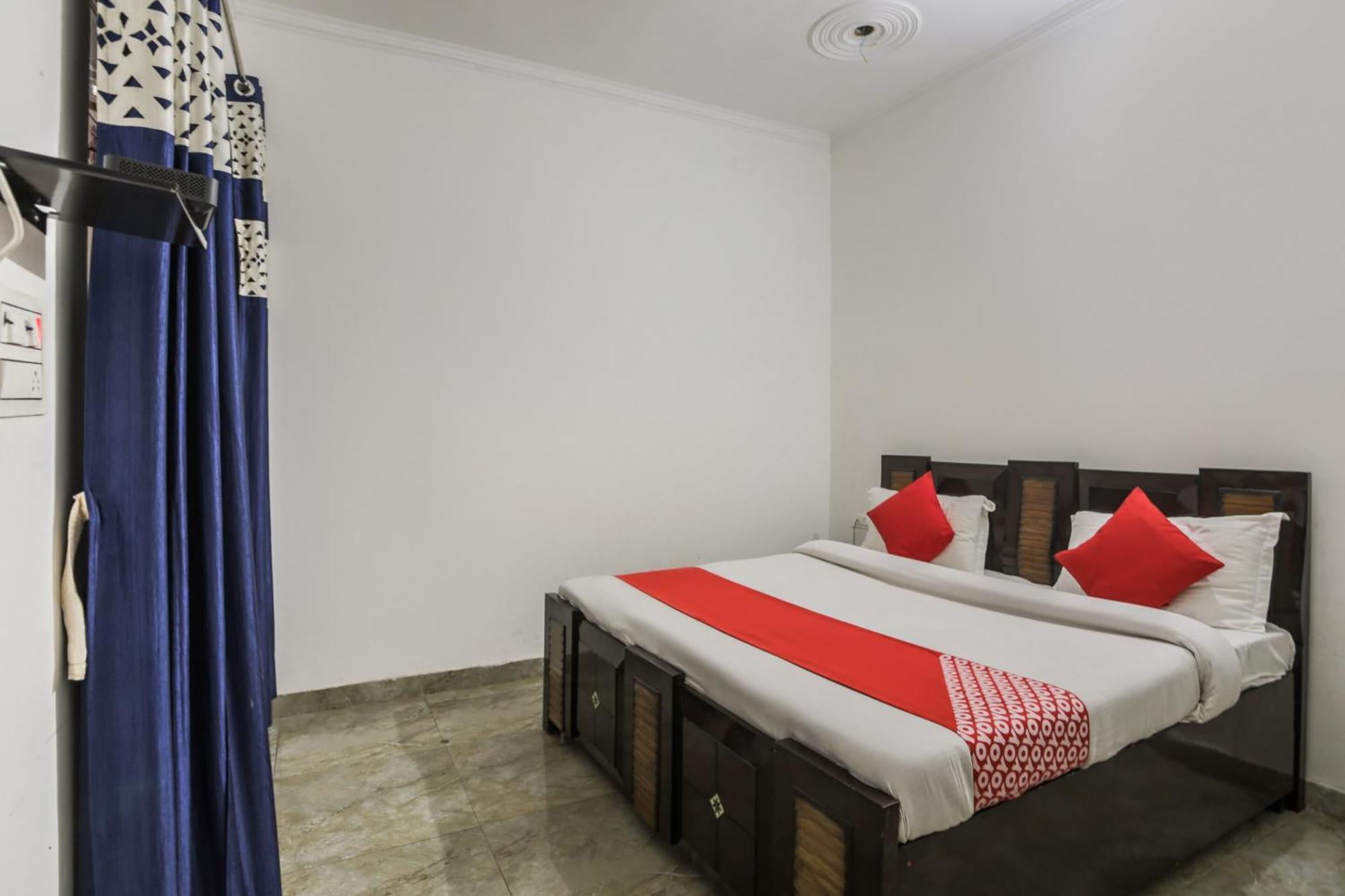 Hotel O Aarush Jhajhar Екстер'єр фото