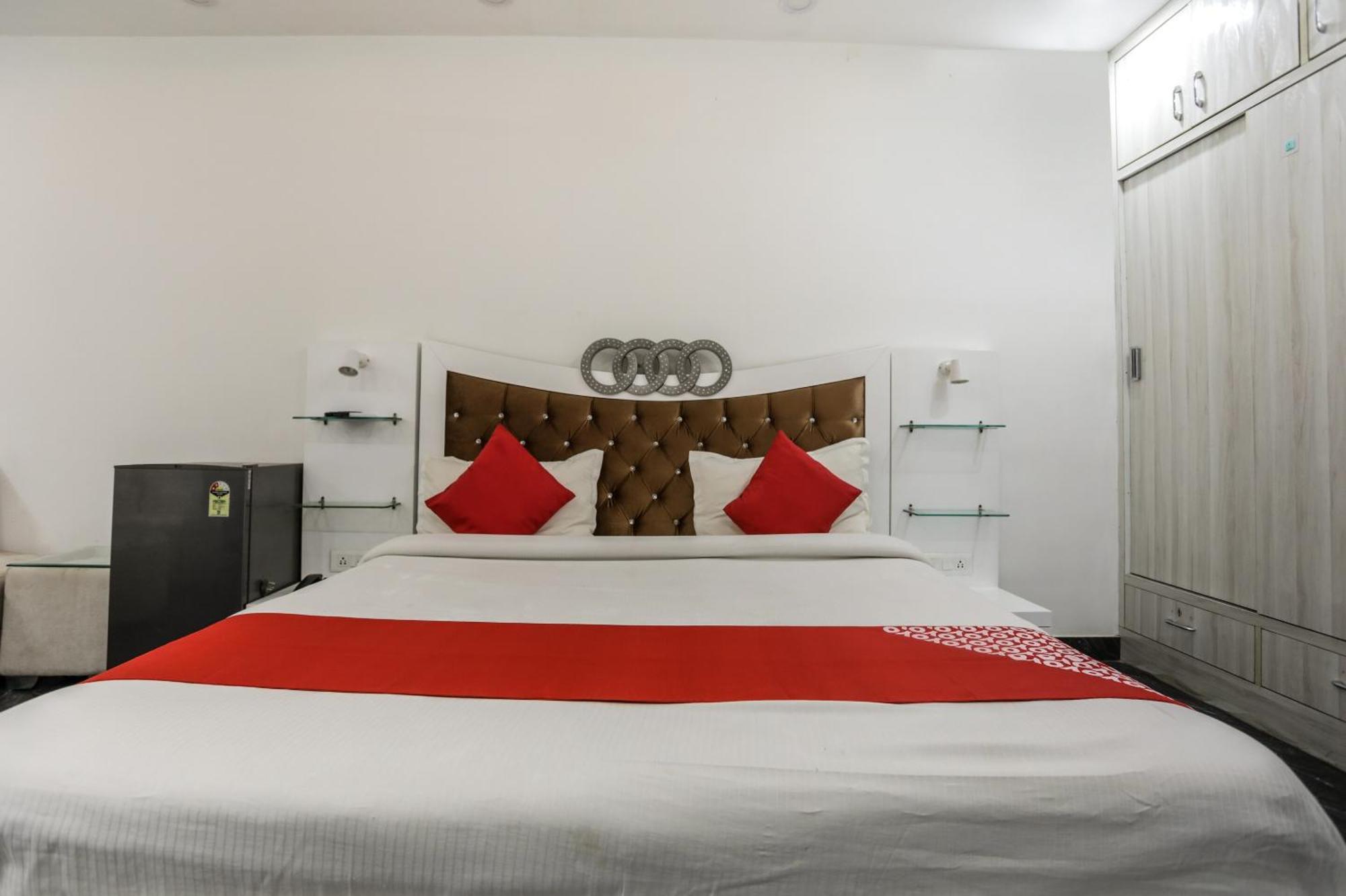 Hotel O Aarush Jhajhar Екстер'єр фото